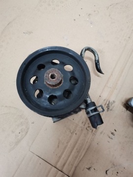 ČERPADLO SERVA OPEL CHEVROLET 7613955565
