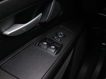 Fiat Linea Sedan 1.4 T-Jet 16v 120KM 2008 Fiat Linea 1.4 T-Jet, Klima ,Bezkolizyjny,ALU, zdjęcie 17