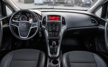 Opel Astra J Sports Tourer 1.7 CDTI ECOTEC 125KM 2011 Opel Astra 1,7CDTI COSMO Chip na 155KM Xenon Ledy Pol Skora Full Alu Polec, zdjęcie 23