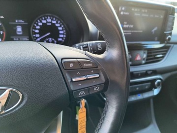 Hyundai i30 III Wagon Facelifting 1.0 T-GDI 120KM 2022 Hyundai i30 SalonPL serwis ASO 1.0T-GDI 120KM bezwypadkowy pakiety kamera, zdjęcie 12