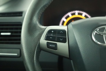 Toyota Auris I Hatchback 1.6 Valvematic 132KM 2010 Toyota Auris 1.6 Valvematic, Salon Polska, Skóra, zdjęcie 14