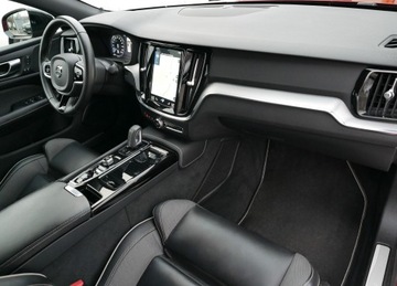 Volvo S60 III 2020 Volvo S60 T6 341 AWD R-Design ACC Pamięć Komforty Nappa Webasto Blis Kamera, zdjęcie 15