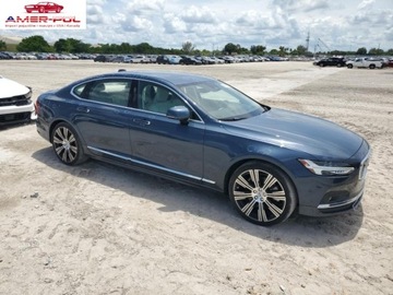 Volvo S90 II 2022 Volvo S90 2022 Hybryda 2,0 l 2.0 Hybryda 295KM