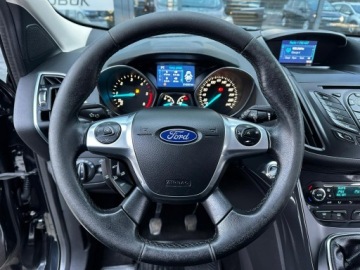Ford Kuga II 2015 Ford Kuga Półskóra Asystent Grzane fotele, zdjęcie 17