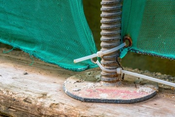 Зажимы для кабеля УФ, черные, 2,5x150