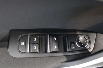 Kia Ceed III Hatchback Facelifting  1.0 T-GDI 120KM 2023 Kia Ceed 1,0 T M 120 KM Salon PL Benzyna 120KM, zdjęcie 2