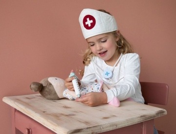 НАБОР МАЛЕНЬКОГО ГОЛЛАНДСКОГО ДОКТОРА С ЧЕМОДАНОМ