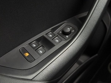 Skoda Karoq Crossover Facelifting 1.5 TSI ACT 150KM 2024 Skoda Karoq tempomat, pakiet winter, czujniki parkowania 1.5 Benzyna 150KM, zdjęcie 29