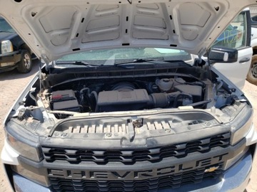Chevrolet Silverado II 2021 Chevrolet Silverado CHEVROLET SILVERADO K1500,..., zdjęcie 8