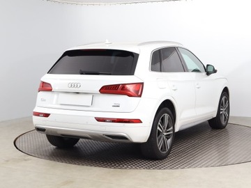 Audi Q5 I SUV Facelifting 2.0 TDI clean diesel 190KM 2016 Audi Q5 2.0 TDI, Salon Polska, 187 KM, 4X4, zdjęcie 4