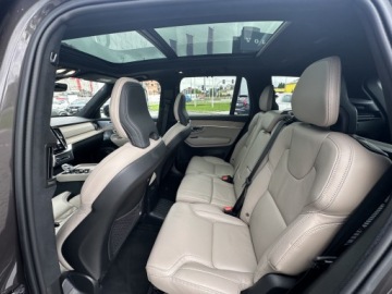 Volvo XC90 II SUV Plug-In Facelifting 2024 2.0 T8  455KM 2025 Volvo XC 90 XC90 T8 Plug-In | Ultra Dark | Bowers, zdjęcie 31