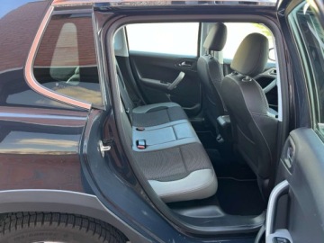 Peugeot 2008 I SUV Facelifting 1.2 PureTech 110KM 2019 Peugeot 2008 1.2 benzyna 110 KM automat kamera zarej w PL mozliwa zam, zdjęcie 24