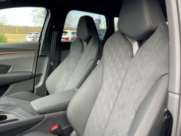 Cupra Terramar SUV 1.5 eTSI 150KM 2025 CUPRA Terramar 1.5 eTSI mHEV DSG Suv 150KM 2025, zdjęcie 7