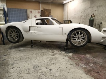 Ford GT 2023 Ford GT 40 Replika karoseria kompletna laminat