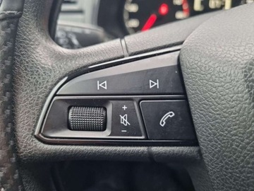 Seat Ibiza V Hatchback 5d 1.0 MPI 75KM 2018 Seat Ibiza Seat Ibiza 1.0 Reference Benzyna 75KM, zdjęcie 16