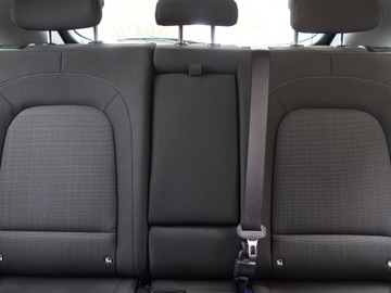 Hyundai Kona I Crossover Facelifting 1.6 T-GDI 198KM 2021 Hyundai Kona 1.6 T-GDI, Salon Polska, Serwis ASO, zdjęcie 9