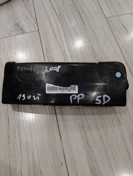 PODUSZKA FOTELA PRAWA PEUGEOT 2008 9683584980