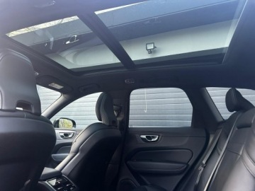 Volvo XC60 II Crossover D5 235KM 2020 Volvo XC 60 2.0D5 235KM R-Design Najbogatsza wersj, zdjęcie 10