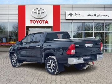 Toyota Hilux VIII Podwójna kabina 2.4 D-4D 150KM 2019 Toyota Hilux Toyota Hilux 2.4 D-4D Double Cab SR5 4x4, gwarancja, salon PL,, zdjęcie 1