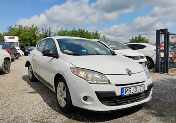 Renault Megane III Hatchback 1.5 dCi FAP 90KM 2011