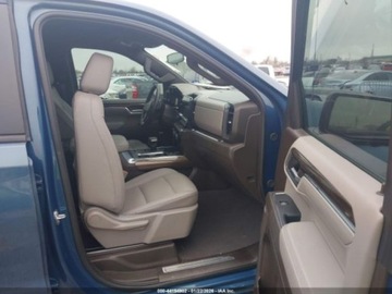 Chevrolet Silverado II 2024 Chevrolet Silverado 1500 Short Bed Lt Trail Boss 2024 5.3 Benzyna 355KM, zdjęcie 9