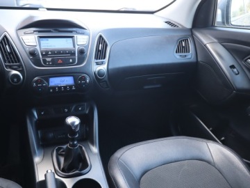 Hyundai ix35 SUV Facelifting 2.0 CRDi 136KM 2014 Hyundai ix35 2.0 CRDi, 4X4, Skóra, Klima, zdjęcie 7