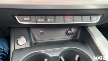 Audi A4 B9 Avant Facelifting 2.0 40 TDI 190KM 2020 Audi A4 Avant 2.0 190KM Automat Navi climatronic czujniki ledy bezwypadek, zdjęcie 19