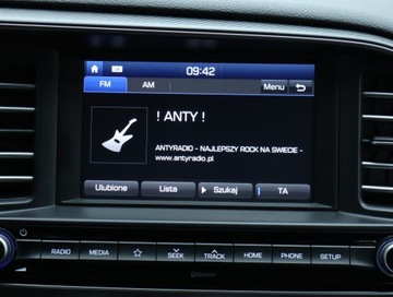 Hyundai Elantra VI Sedan 1.6 MPI 128KM 2019 Hyundai Elantra 1.6 CVVT, Salon Polska, zdjęcie 11