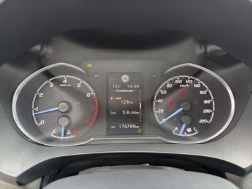 Toyota Yaris III Hatchback 5d Facelifting 2017 1.5 Dual VVT-iE 111KM 2019 Toyota Yaris 1,5-Dual-VVT-iE III (2011-2019) 1.5 P, zdjęcie 14