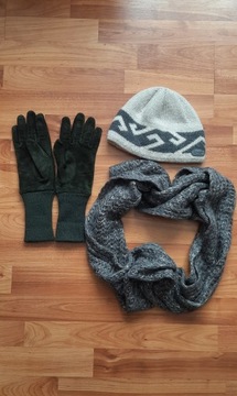 Комплект из 50% шерсти: шапка, перчатки, шарф L H&M.
