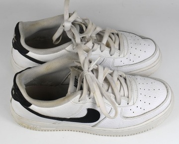 Używane z wadą Buty Nike Air Force 1 (CT3839-100) roz. 38,5