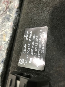 POLIČKA KUFRU VW PASSAT CC 3C8863413 PALCŮ !