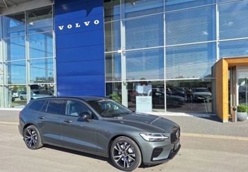 Volvo V60 II  2025 Volvo V60 dostepny od reki - forest lake - 2.0 Hybryda 197KM