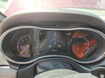 Jeep Grand Cherokee IV 2020 Jeep Grand Cherokee Limited 2020 3.6l 3.6 Benzyna 295KM, zdjęcie 9