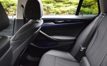 BMW Seria 5 G30-G31 Touring 520d 190KM 2020 BMW Seria 5 2,0D 190 KM X-DRIVE Full Led Nawigacja SPORT-LINE 2.0 Diesel, zdjęcie 31