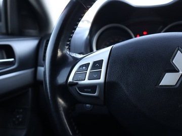 Mitsubishi Lancer IX Sportback 1.8 MIVEC 143KM 2010 Mitsubishi Lancer 1.8 i, Salon Polska, Serwis ASO, zdjęcie 15