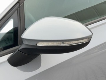 Volkswagen Golf VIII Variant 1.5 TSI 130KM 2023 Volkswagen Golf 1.5 TSI 130KM EVO Life, Serwis ASO, Gwarancja, MALY PRZEBI, zdjęcie 8