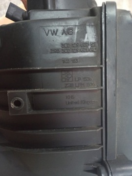 FILTR VZDUCHU 2.0 FSI VW PASSAT EOS 3C0129607S