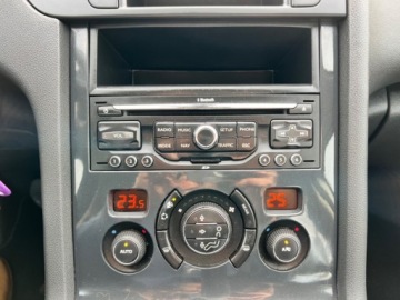 Peugeot 5008 I Minivan 1.6 HDi FAP 110KM 2011 Peugeot 5008 AUTOMAT NAWIGACJA KLIMATYZACJA PARKTRONIC TEMPOMAT HAK GWARA, zdjęcie 15