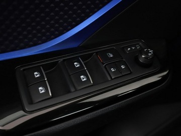 Toyota C-HR I Crossover 1.8 Hybrid 122KM 2017 Toyota C-HR GRATIS! Pakiet Serwisowy o wartości, zdjęcie 38