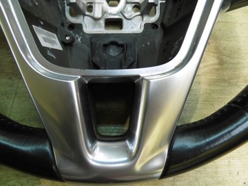 Volvo V60 S60 II XC60 - Кожа - хромированное рулевое колесо