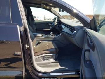 Audi Q8 2021 Audi Q8 Prestige 55 Tfsi Quattro Tiptronic 2021 3.0l 3.0 Benzyna 335KM, zdjęcie 9