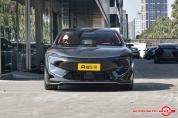  AVATR 12 Royal Theatre Edition Auto Punkt Elektryczny 547KM, zdjęcie 4