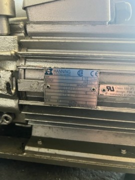 Вакуумный вакуумный насос BUSCH KB0040D