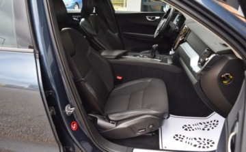 Volvo XC60 II Crossover D3 150KM 2018 Volvo XC 60 2.0 d Manual Virtual Panorama Navi Ledy Blis 2.0 Diesel 150KM, zdjęcie 35