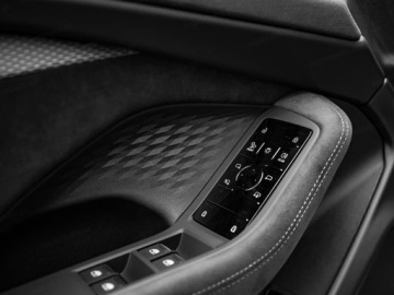 Audi A6 C8 Limousine Facelifting 2.0 40 TDI 204KM 2025 AUDI A6 TDI quattro S line Sedan (204KM) 2025, zdjęcie 11