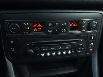 Citroen C5 III Tourer 2.0 HDi FAP 163KM 2012 Citroen C5 2.0 HDi, Xenon, Klima, Klimatronic, zdjęcie 17