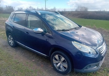 Peugeot 2008 I 2013 Peugeot 2008 Peugeot 2008 1.6 e-HDi Active SampS 1.6 Diesel 92KM, zdjęcie 5