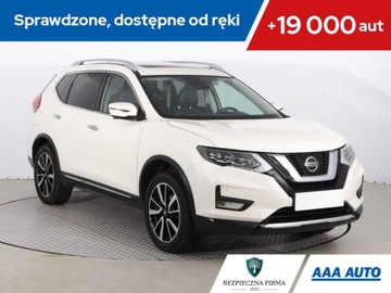 Nissan X-Trail III Terenowy Facelifting 1.3 DIG-T 160KM 2019 Nissan X-Trail 1.3 DIG-T, Salon Polska