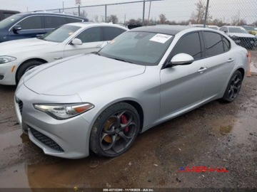 Alfa Romeo Giulia II Sedan 2.0 TBi 280KM 2017 Alfa Romeo Giulia 2017 r., 2,0L GIULIA TI AWD 2.0 Benzyna 280KM